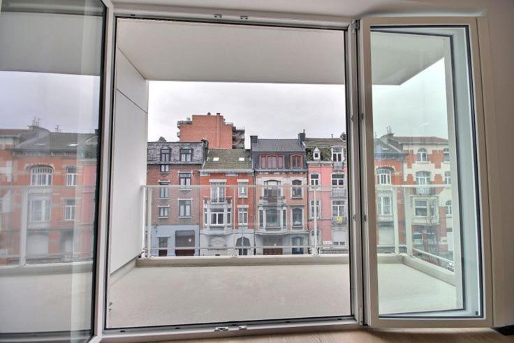 Superbe Appartement Neuf Et Moderne A Liège Kültér fotó